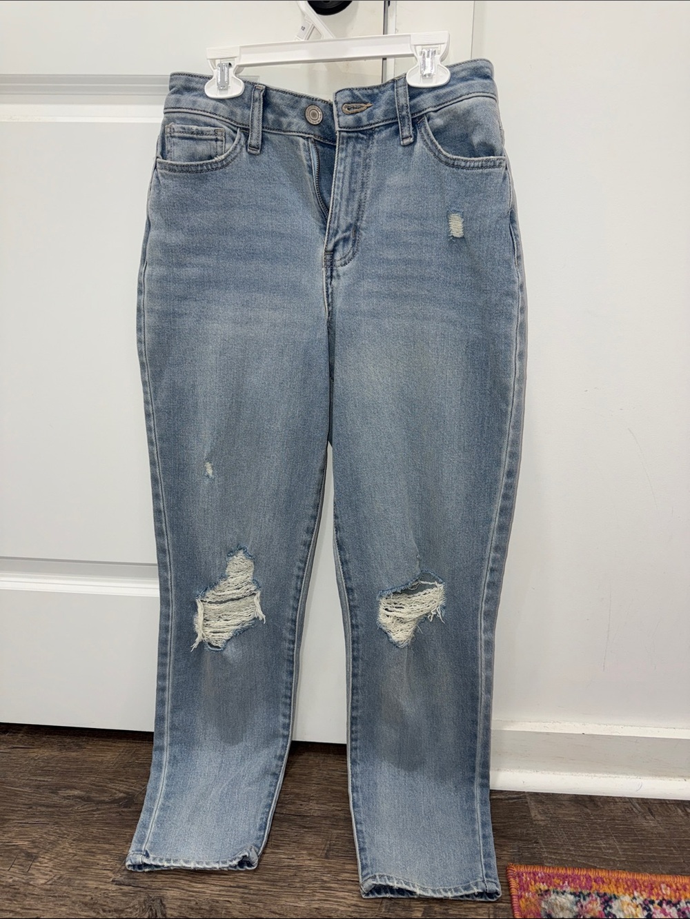 SO Women's Light Blue Straight-Leg Distressed Jeans